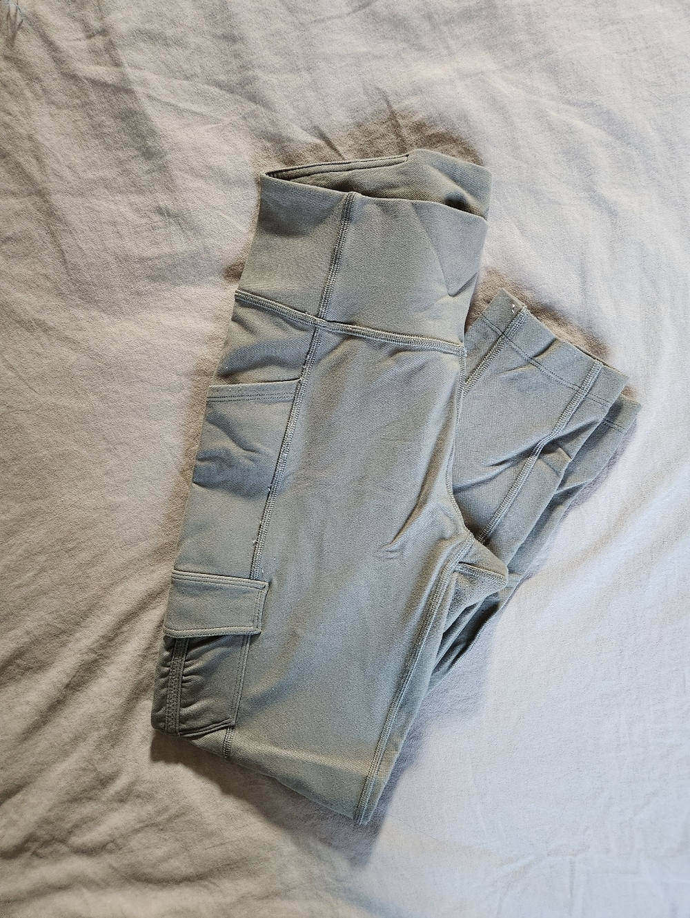 Lululemon Scenic Route 7/8 Leggings - Size 6